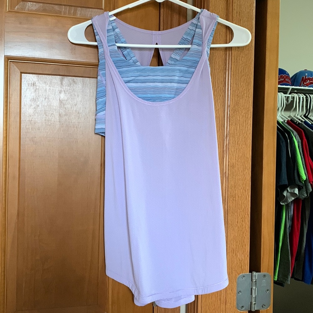 Lululemon Twist Tank w/ Built In Sports Bra